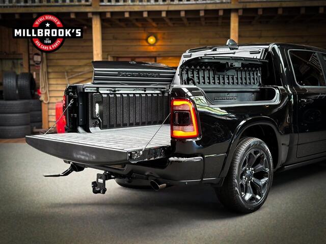 Dodge 1500 Ram 5.7 V8 Limited Night E-Torque BPM VRIJ, Rambox, LPG, ,Harman/Kardon, Heaad-up, Panorama, Digi Dash