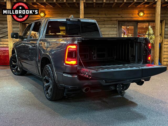 Dodge 1500 Ram 5.7 V8 Limited LPG, Luchtvering, 360, Adaptieve cruise, Head-up Harman/kardon