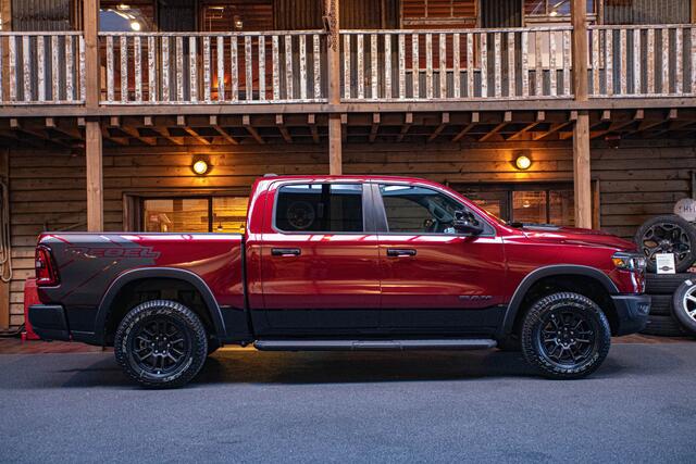 Dodge 1500 Ram Rebel Night bilstein, H/K, Pasanger Display, Adaptieve cruise, Milltek