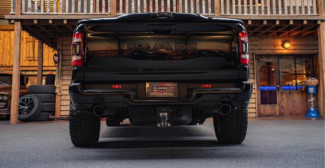 Dodge 1500 Ram 5.7 V8 Laramie Night LPG, Widebody, H/K, 360, Adaptive cruise, panorama