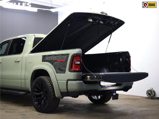Dodge 1500 Ram 2025 3.0L HURRICANE LARAMIE Night | BPM VRIJ | NIEUW | LPG | Deksel | Panoramadak