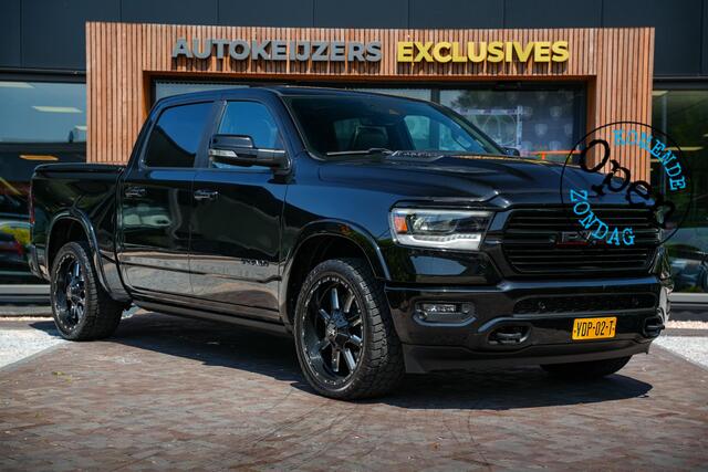 Dodge 1500 Ram 5.7 V8 4x4 Crew Cab Laramie Panoramadak