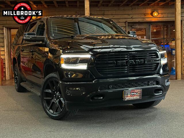 Dodge 1500 Ram 5.7 V8 Laramie LPG, Panorama, Harman/kardon, Huif