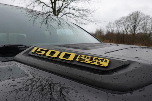 Dodge 1500 Ram 5.7 V8 4x4 Crew Cab 5'7 Laramie | Luchtvering | Panodak | Harman Kardon | Adaptive Cruise |