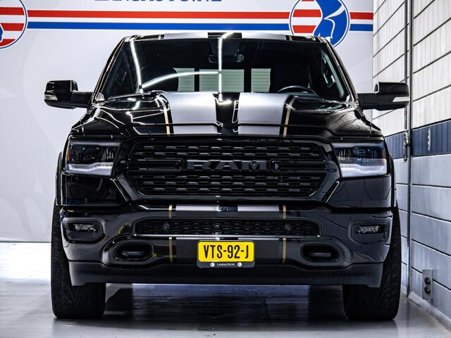 Dodge 1500 Ram Night Edition 5.7L Hemi V8 Automaat 22" Fuel Wheels | Striping