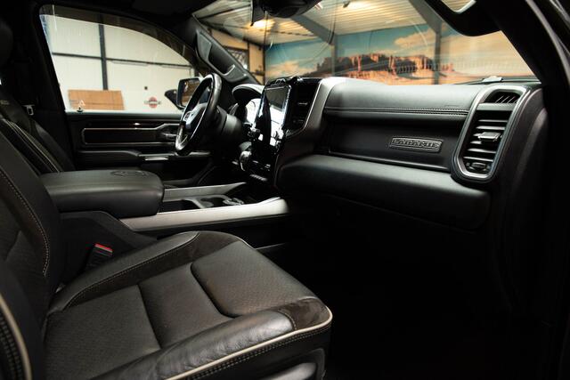 Dodge 1500 Ram 5.7 V8 4x4 Crew Cab Limited | pano | Carplay | Fuel velgen |