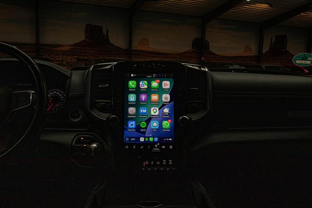 Dodge 1500 Ram 5.7 V8 4x4 Crew Cab Limited | pano | Carplay | Fuel velgen |