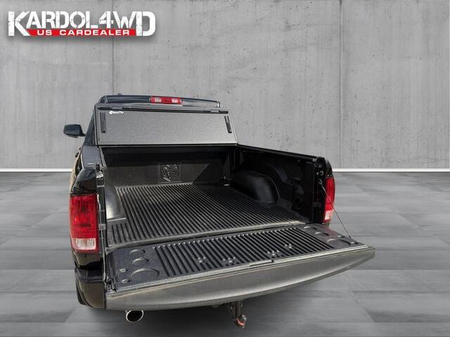 Dodge 1500 Ram 5.7 V8 4x4 Crew Cab 5'7 | Trekhaak | Powervalve | Bakflip| leren bekleding | Geheel rijklaar incl. Garantie