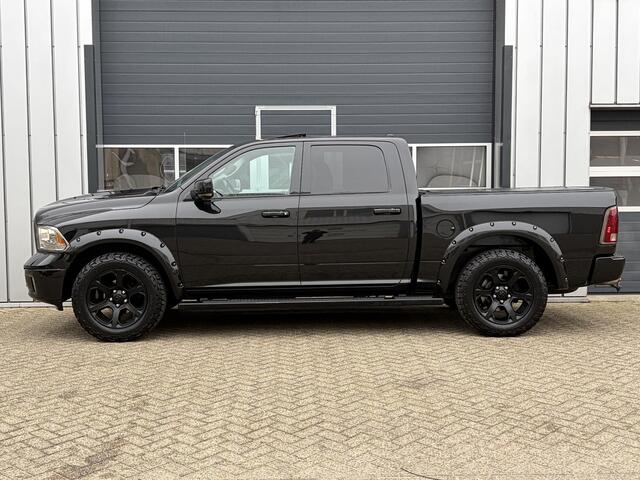 Dodge 1500 Ram 5.7 V8 4x4 Quad Cab 6'4 Laramie | Pano | H & K | Camera | Parkeer sensoren | LPG |