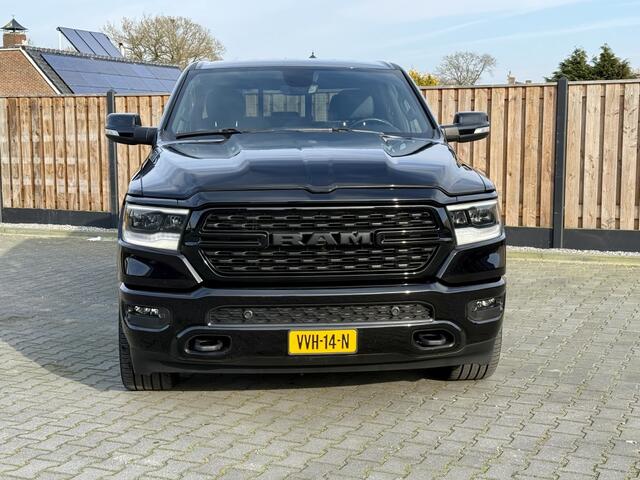 Dodge 1500 RAM 5.7 HEMI V8 4x4 NIGHT EDITION LPG