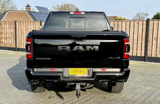 Dodge 1500 RAM 5.7 HEMI V8 4x4 NIGHT EDITION LPG