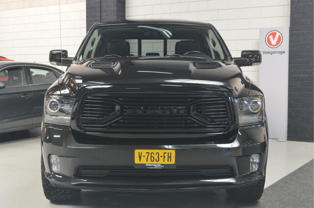 Dodge 1500 Ram 5.7 V8 4x4 Quad Cab 6'4 Sport // LEDER // NAVI // CAMERA // TREKHAAK // SCHUIFDAK // CLIMA //