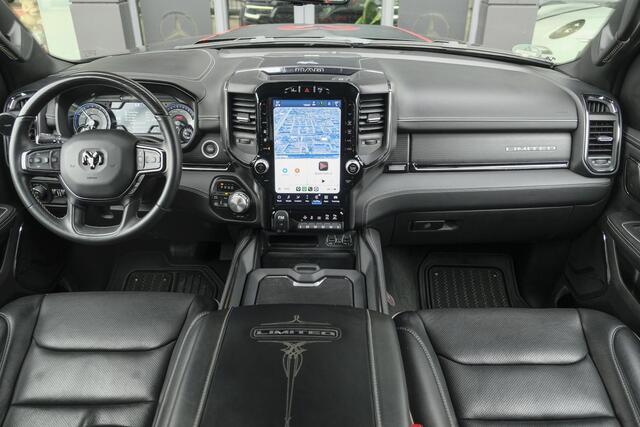 Dodge 1500 Ram 5.7 V8 401pk 4x4 Limited LPG G3 Widebody Black&Red Luchtvering Trekhaak Head-up Harman/kardon Sidebars CUSTOM!!