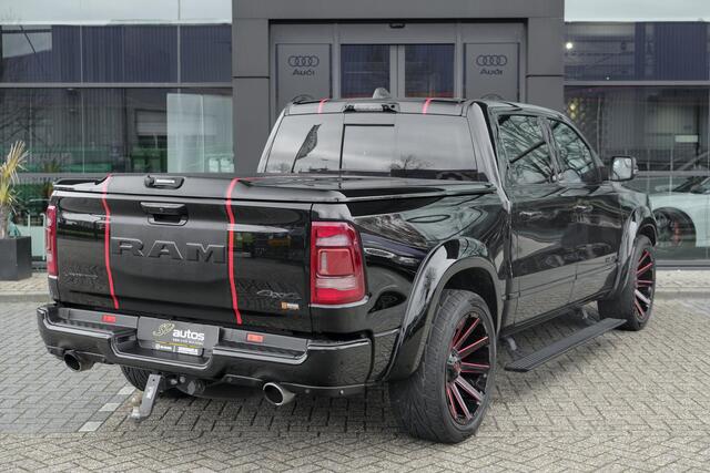 Dodge 1500 Ram 5.7 V8 401pk 4x4 Limited LPG G3 Widebody Black&Red Luchtvering Trekhaak Head-up Harman/kardon Sidebars CUSTOM!!