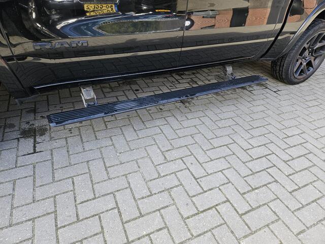 Dodge 1500 Ram 5.7 V8 4x4 Crew Cab 5'7 Limited