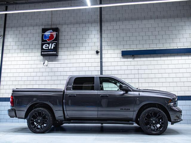 Dodge 1500 Ram SLT Classic | 6 Persoons| 5.7L Hemi V8 Automaat