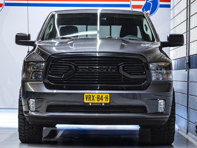 Dodge 1500 Ram SLT Classic | 6 Persoons| 5.7L Hemi V8 Automaat