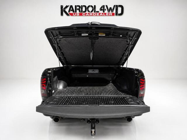 Dodge 1500 Ram 5.7 V8 4x4 Crew Cab 5'7 Laramie | Trekhaak | Tonneau cover | extra LPG 200L | Wide boddy | Fuel 22inch velgenset| Geheel rijklaar incl. Garantie