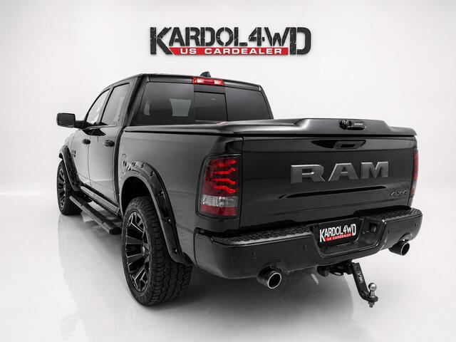 Dodge 1500 Ram 5.7 V8 4x4 Crew Cab 5'7 Laramie | Trekhaak | Tonneau cover | extra LPG 200L | Wide boddy | Fuel 22inch velgenset| Geheel rijklaar incl. Garantie