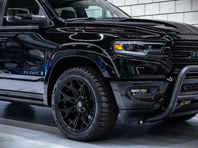 Dodge 1500 Ram Limited Night Edition | Digitale cluster | 5.7L HEMI V8