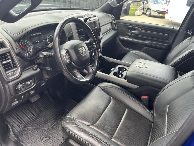 Dodge 1500 Ram 5.7 V8 4x4 Crew Cab Laramie Sport / Camera / Led / Leer / Clima /Stoel-stuur verwarming / Groot media
