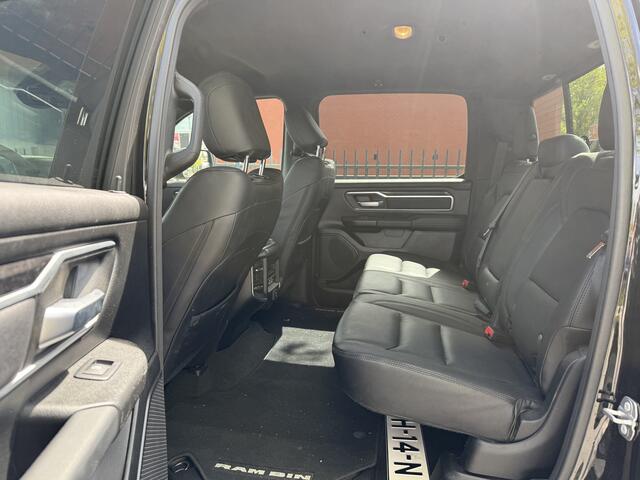 Dodge 1500 Ram BWJ 2024 5.7 V8 402 PK 4x4 Crew Cab Big Horn NIEUW BINNEN !!