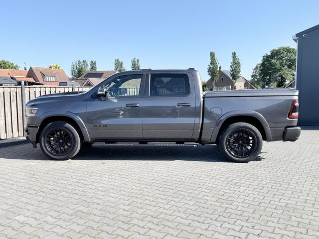 Dodge 1500 RAM 5.7 HEMI V8 4x4 CC SPORT PANO 22'' MARGE!