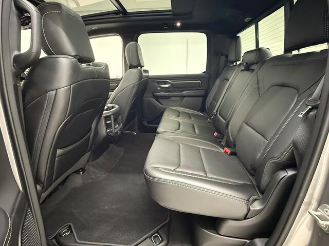 Dodge 1500 Ram 5.7 V8 4x4 Crew Cab Sport Widebody Backflip BPM-vrij Panodak