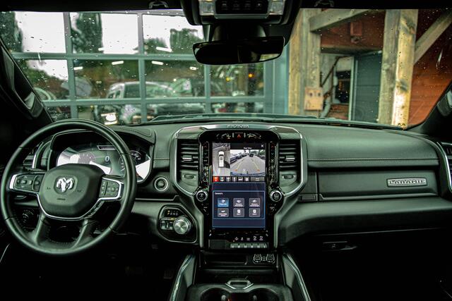 Dodge 1500 Ram 5.7 V8 4x4 Crew Cab Laramie