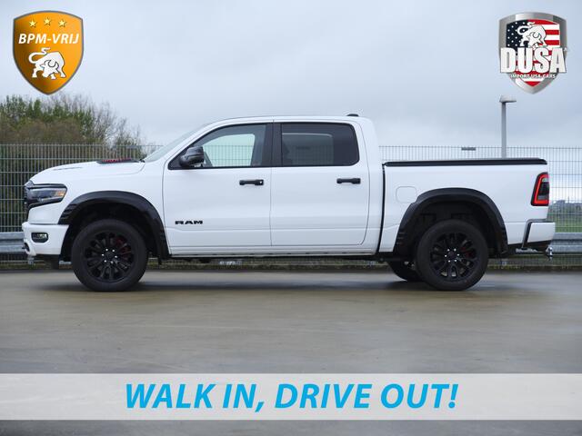 Dodge 1500 RAM | Limited | 5.7 V8 | HEMI | Night Edition | Panorama dak | Luchtvering | BPM-VRIJ | Bright white Getoonde accessoires zijn verkrijgbaar tegen meerprijs