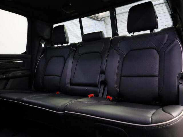 Dodge 1500 Ram 2025 3.0L H.O. LIMITED NIGHT | 540 PK | Multi Tailgate | Stoelmassage | Panoramadak | Rambox