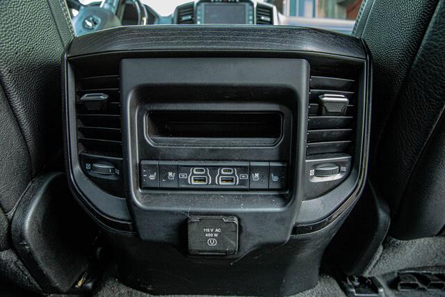 Dodge 1500 Ram 5.7 V8 4x4 Crew Cab Limited .