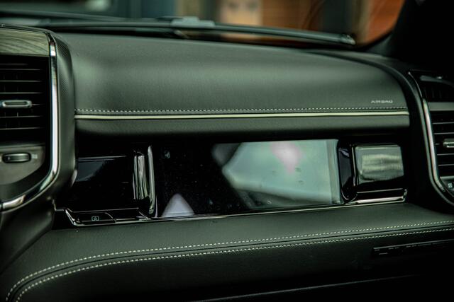 Dodge 1500 Ram Limited H/O Hurricane 540 PK Serrano Green Metallic BPM VRIJ Rambox, Massagestoelen, Harman/Kardon, Pasanger display, Head-Up .