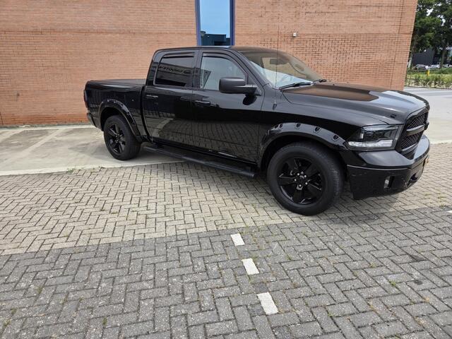 Dodge 1500 RAM 5.7 hemi 4x4 Crew Cab 5'7 bj 2024 LPG Nap