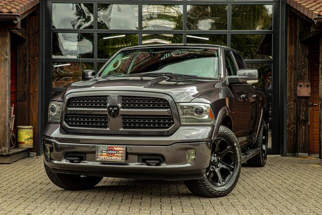 Dodge 1500 Ram classic 5.7 V8 Laramie zonder btw | !! Marge !! | luchtvering | 2500 km rijbereik | Stoel verkoeling |