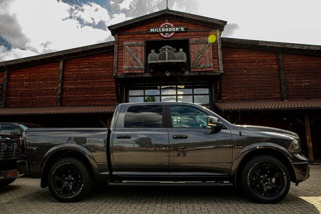 Dodge 1500 Ram classic 5.7 V8 Laramie zonder btw | !! Marge !! | luchtvering | 2500 km rijbereik | Stoel verkoeling |