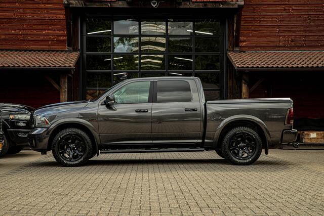 Dodge 1500 Ram classic 5.7 V8 Laramie zonder btw | !! Marge !! | luchtvering | 2500 km rijbereik | Stoel verkoeling |