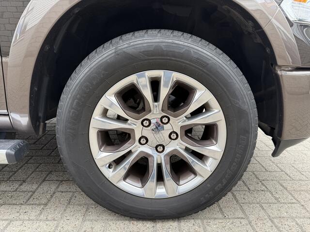 Dodge 1500 Ram 5.7 V8 4x4 Crew Cab 5'7 Longhorn Laramie / vaste prijs rijklaar ¤ 24.950 marge / euro 6 / lease vanaf ¤ 407 / luchtvering / bedslide / trekhaak 3500 kg / goed onderhouden !