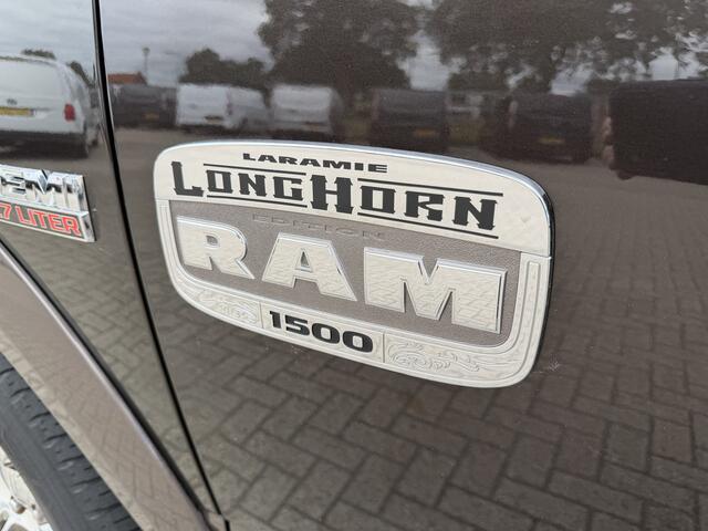 Dodge 1500 Ram 5.7 V8 4x4 Crew Cab 5'7 Longhorn Laramie / vaste prijs rijklaar ¤ 24.950 marge / euro 6 / lease vanaf ¤ 407 / luchtvering / bedslide / trekhaak 3500 kg / goed onderhouden !