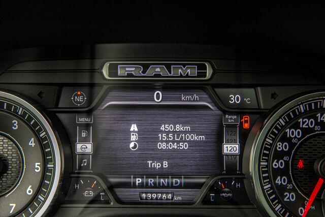 Dodge 1500 Ram 5.7 V8 4x4 Crew Cab Sport