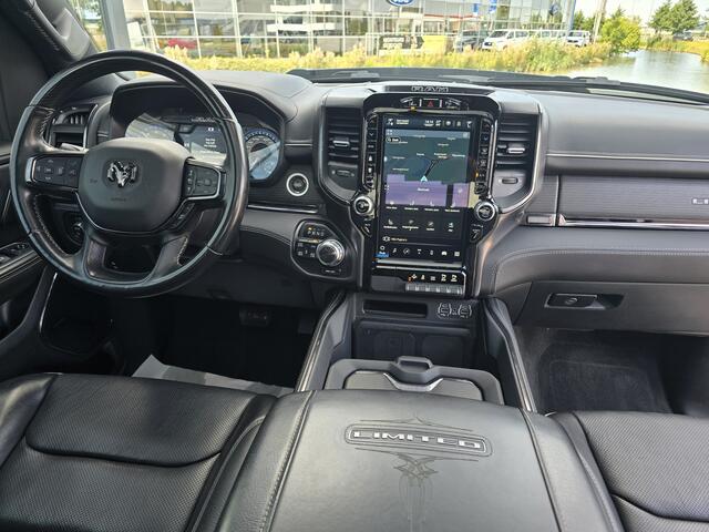 Dodge 1500 RAM 5.7 V8 Limited | Headup Display | H&K Sound | Luchtvering | Bullbar | Bomvol!