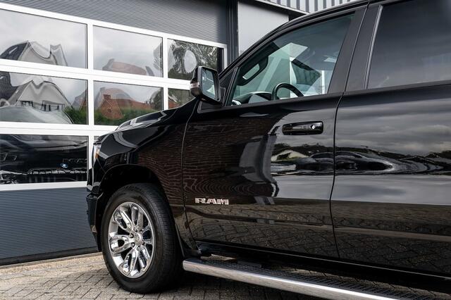 Dodge 1500 RAM Laramie Sport Crew Cab 5.7 HEMI V8 4x4 | LPG | Alpine | Trekhaak | Ventilatie | Memory | Camera | 20' Inch |