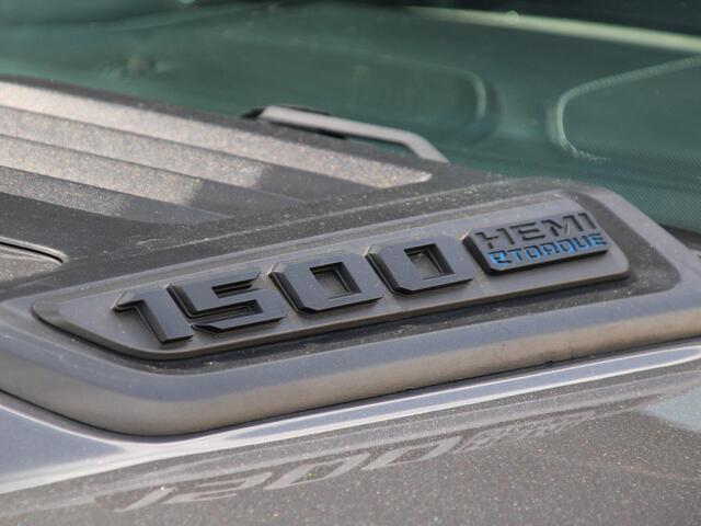 Dodge 1500 Ram 5.7 V8 Crew Cab Limited Night Edition