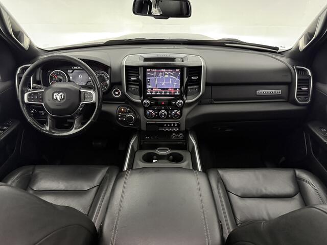 Dodge 1500 Ram 5.7 V8 4x4 Crew Cab Big Horn | Pano | 3500kg Trekgew. | Trekhaak | Camera | Alpine | Carplay | Cruise | Leder