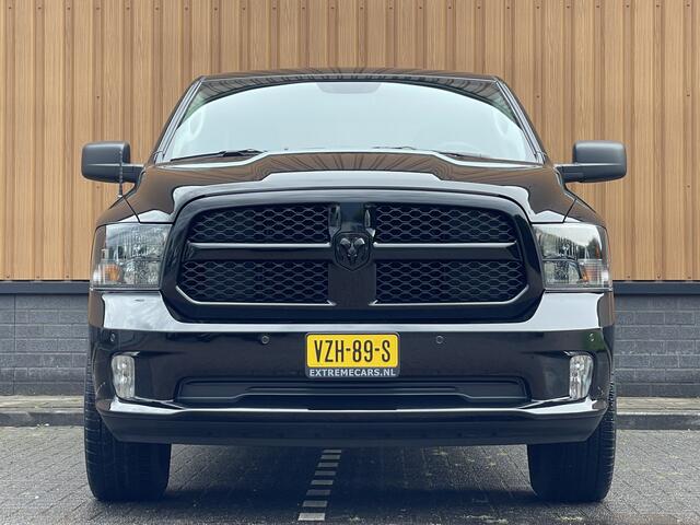 Dodge 1500 RAM CLASSIC 5.7 V8 CLASSIC NIGHT 4x4 | LPG | | 3500KG Trekken | Apple Carplay | Cruise Control | Achteruitrij Camera | 20'' Lichtmetaal |