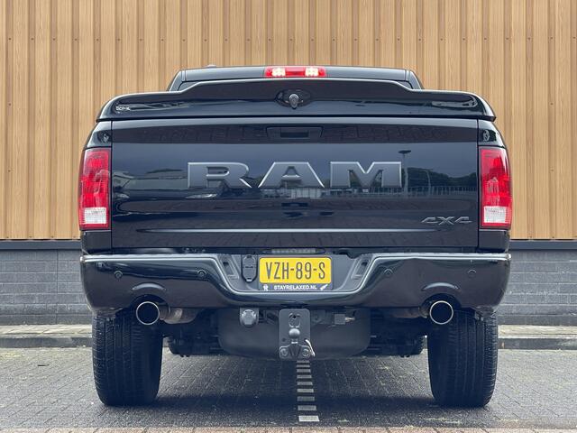 Dodge 1500 RAM CLASSIC 5.7 V8 CLASSIC NIGHT 4x4 | LPG | | 3500KG Trekken | Apple Carplay | Cruise Control | Achteruitrij Camera | 20'' Lichtmetaal |