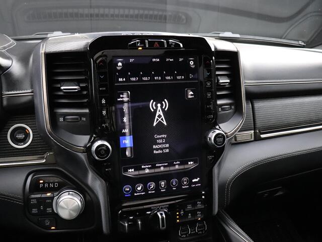 Dodge 1500 Ram 5.7 V8 4x4 Crew Cab Limited | LEDER | MEMORY | PANO-DAK | LUCHTVERING | TREKHAAK | H&K | STOELVERK. | CAMERA | NAVI | CRUISE |