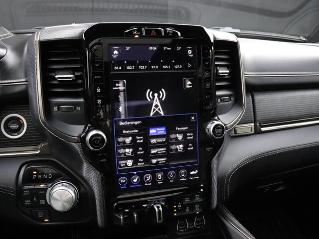 Dodge 1500 Ram 5.7 V8 4x4 Crew Cab Limited | LEDER | MEMORY | PANO-DAK | LUCHTVERING | TREKHAAK | H&K | STOELVERK. | CAMERA | NAVI | CRUISE |