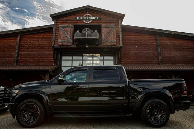 Dodge 1500 Ram 5.7 V8 4x4 Crew Cab Laramie