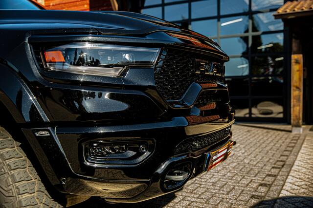 Dodge 1500 Ram 6.2 V8 4x4 Crew Cab TRX Final edition